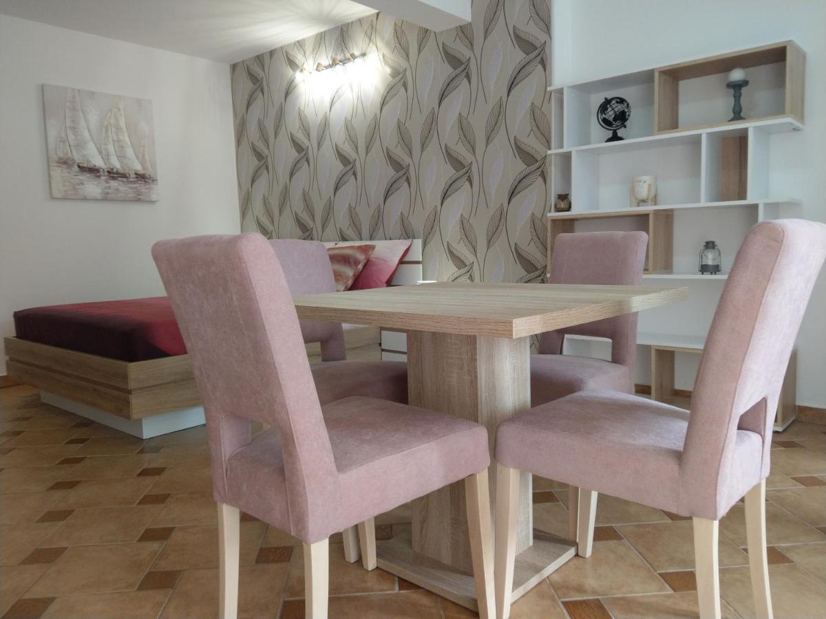 מדולין Apartment Koruna מראה חיצוני תמונה